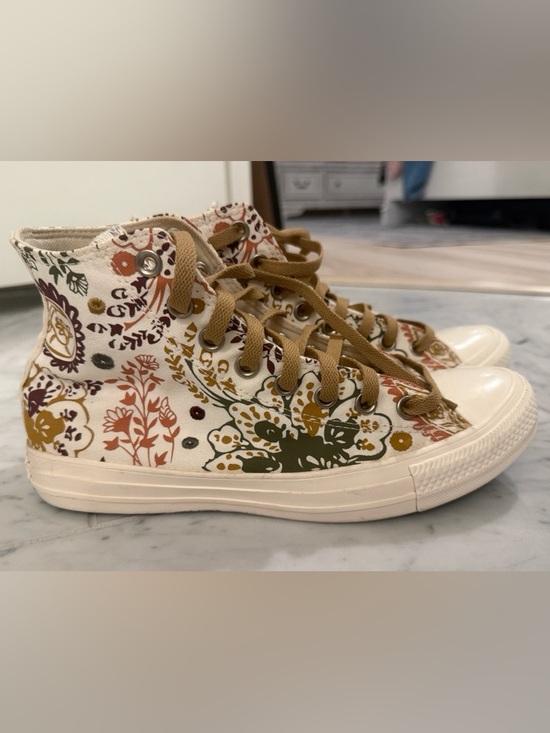 Converse Shoes - Converse Women’s Chuck Taylor All Star “Fall Florals”